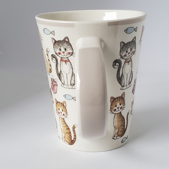 Casa Signature Faithful Friends Cats Bone China Mug - Picture 5 of 9